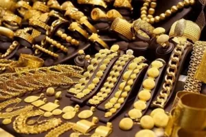 انخفاض سعر الذهب 320 جنيهًا اليوم مع احتساب المصنعية لعيار 21 (كم ثمن السبيكة؟) | المصري اليوم