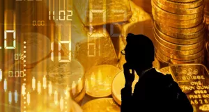 انخفاض سعر الذهب بنسبة 1٪ نتيجة للبيانات الاقتصادية الأمريكية القوية