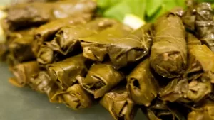 بعد الزيادة في السعر.. تكلفة وجبة ورق عنب محشي تتعدى 600 جنيه