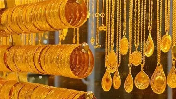 أسعار الذهب في مصر تتراجع بقيمة 10 جنيهات