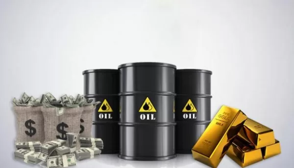 انخفاض أسعار النفط وارتفاع الذهب