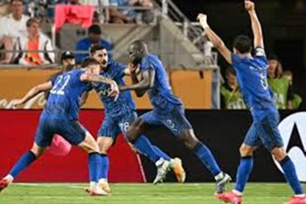 تفاصيل صفقة انتقال نجم الهلال إلى القادسية  | المصري اليوم