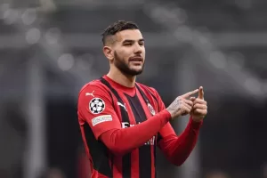 ثيو هيرنانديز يتلقى الفحوصات الطبية استعدادًا للانضمام إلى الهلال
