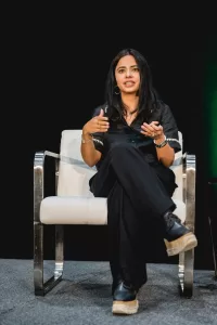جوهانفي ساردانا من Index Ventures تشارك الحقيقة حول TAM وما يجب أن يركز عليه المؤسسون بدلاً من ذلك