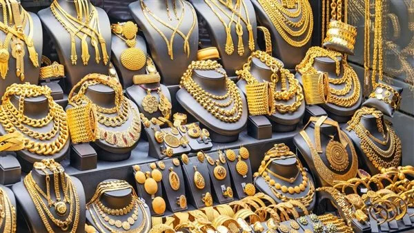 سبب تراجع أسعار الذهب في مصر رغم ارتفاعها عالمياً.. اكتشف التفاصيل