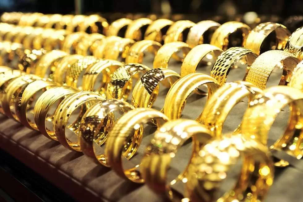 عيار 21 الآن بالصاغة.. سعر الذهب اليوم الخميس 31-7-2025 بعد الانخفاض الآخير | المصري اليوم