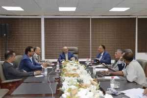 البنك المركزي اليمني في عدن يتورط في المضاربة! مجرد “فخ” لمصادرة أموال الشعب؟