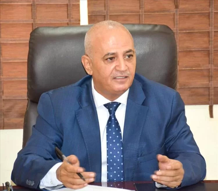 وزير المياه والبيئة يبحث مع ممثل اليونيسيف في عدن تعزيز التعاون المشترك في قطاع المياه