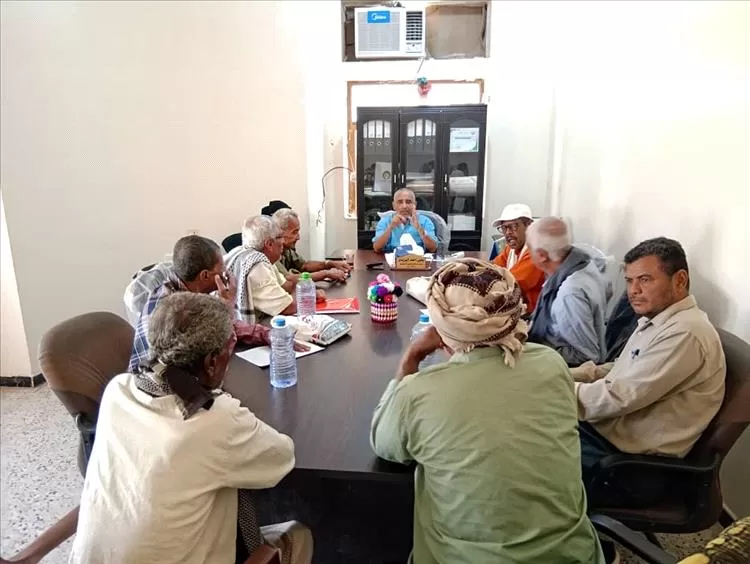 الهيئة التنفيذية للجمعية التعاونية لتسويق المنتجات الزراعية والخدمات بأبين تعقد اجتماعها الدوري