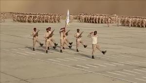 اخبار المناطق – قوات العمالقة الجنوبية تحتفل بعرض عسكري رائع لتخرج الدفعة السادسة والستين من