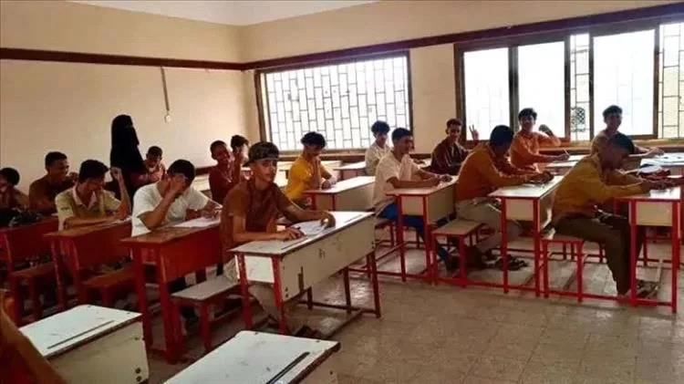 مستجدات حول إضراب المعلمين في عدن