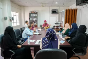 اخبار عدن – اجتماع حول تجهيزات المدارس واستعدادات السنة الدراسي المقبل في مديرية صيرة