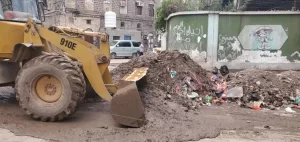 اخبار عدن – التواهي: استمرار الجهود الحثيثة لإزالة آثار الفيضانات الناجمة عن المنخفض الجوي