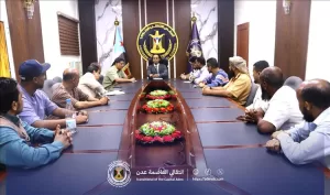 اخبار عدن – السقاف يتباحث مع أصحاب المطاعم السياحية في عدن حول استراتيجية تخفيض الأسعار بالتزامن مع تحسن الأوضاع