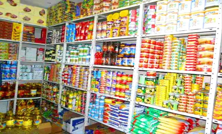 تجار الأحياء الشعبية متمسكون برفع الأسعار