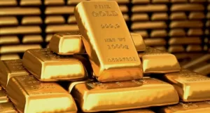 ارتفاع الدولار يؤدي إلى تراجع الذهب عن قمته في أسبوعين – يلا بيزنس