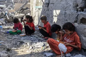 ‘الجوع في غزة: استمرار سياسة التجويع… والكارثة تتزايد وسط صمت دولي مخز’ – شاشوف