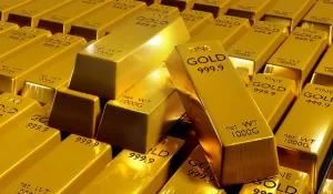 الذهب ينخفض قبيل ندوة جاكسون هول مع تراجع توقعات خفض الفائدة في الولايات المتحدة – اقتصادنا