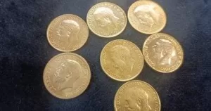 «انخفاض تاريخي» الذهب يفقد جاذبيته في مصر ويتراجع بشكل قياسي دون مستوى 10 آلاف جنيه