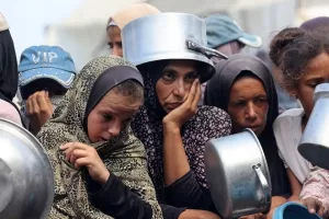 بين الانتقادات وجهود بلا جدوى وازدياد المجاعة: إخفاق جماعي في إنقاذ غزة – بقلم شاشوف