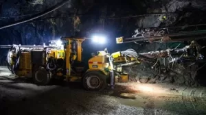 تبدأ نقابة Cat Black عمليات التعدين تحت الأرض في ودائع جولد كال إيست المهيبة
