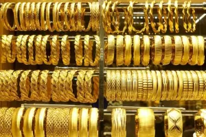 تراجع جديد في سعر عيار 21 مع إضافة المصنعية.. تحديث أسعار الذهب والسبائك اليوم الجمعة محليًا وعالميًا | المصري اليوم