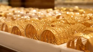 توقعات أسعار الذهب: خبير يُعلن عن مفاجأة وشيكة خلال الساعات القادمة