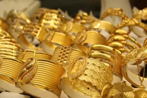 سعر الذهب اليوم الأحد 17 أغسطس 2025: ما هو سعر عيار 21 بعد التراجع الأخير؟ | المصري اليوم
