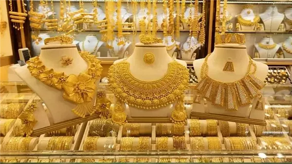 كم سعر الذهب اليوم الثلاثاء في مصر؟.. الأسعار لحظة بلحظة