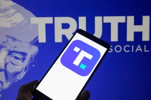 محرك البحث الذكي في Truth Social مدعوم من Perplexity، لكن المنصة يمكنها تحديد حدود للمصادر