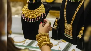 هبوط حاد في أسعار الذهب حاليًا .. والتحديثات على عيار 21 و18 – بوابة الزهراء