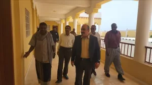 اخبار المناطق: مدير المنظومة التعليمية في ساحل حضرموت يزور مدرستين جديدتين في محور فوة استعداداً للعام الدراسي