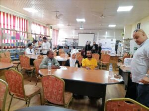 اخبار عدن – جامعة عدن تُنهي الدورة الـ64 في أساليب المنظومة التعليمية بمشاركة 35 أستاذاً جامعياً.