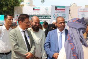 اخبار عدن – جمعية الحكمة تستمر في جهودها الإغاثية في عدن ولحج بدعم من بيت الزكاة الكويتي