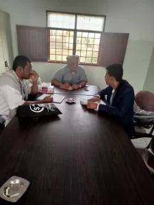 اخبار وردت الآن – نائب مدير عام الأشغال في شبوة يقوم بزيارة ميدانية لتفقد أداء مكاتب الأشغال