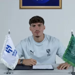 الهلال السعودي يتعاقد رسميًا مع المدافع التركي يوسف أكتشيشيك – الوطن