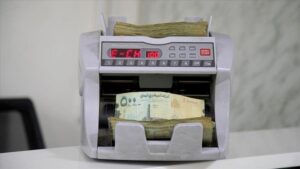 نقابة الصرافين في عدن تكشف عن عدد التحويلات المعلقة وتحذر من أزمة خطيرة – شاشوف
