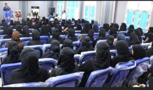 اخبار عدن – إقامة أول فعالية علمية وتكنولوجية في مجال تجميل الأسنان بعدن
