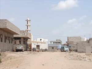 اخبار عدن – سكان بلك 12 في الممدارة يعبرون عن شكرهم لرئيس اللجان المواطنونية في المنطقة