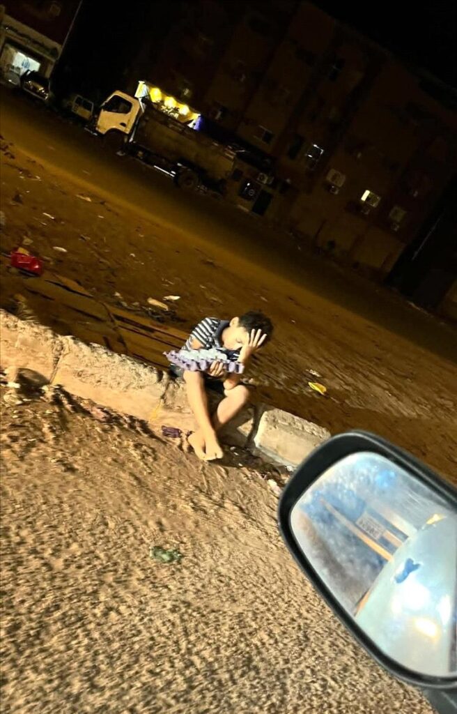 صورة طفل تهز عدن