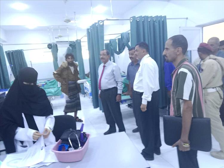 عميد معهد أمين ناشر ومدير الخدمات الطبية العسكرية يبحثان تعزيز الشراكة الأكاديمية والتدريبية بين الجانبين