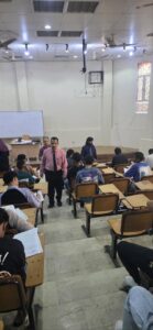اخبار عدن – كلية العلوم الإدارية في جامعة عدن تبدأ امتحانات الدور الثاني للفصل الدراسي الثاني