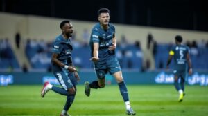 الإخفاق أمام الهلال: الشهري يوجه اللوم للاعبيه عقب الخسارة بخمس أهداف – الوطن
