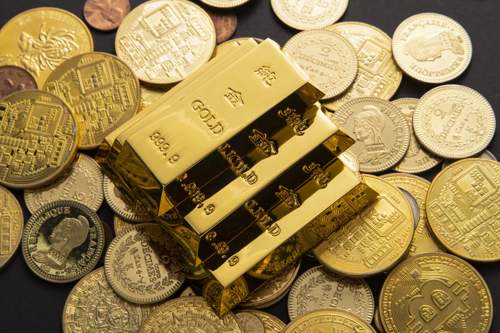 تاريخياً: الذهب يتجاوز 3,900 دولار للأونصة لأول مرة وسط موجة شراء عالمية بفعل الإغلاق الحكومي الأمريكي