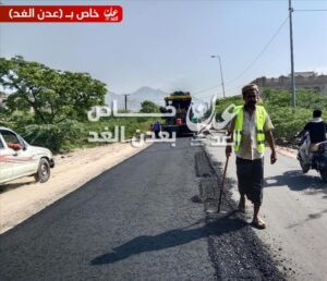 تغطية محلية – مواصلة أعمال رصف سوق مودية لليوم الثاني في إطار المرحلة الثانية من التحديث.