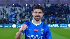 صحيفة سعودية تفصح عن اتفاق بين نادي الهلال وروبن نيفيز لتجديد عقده.
