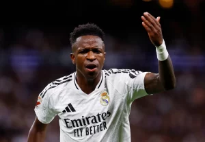 هل يتجه فينيسيوس نحو الهلال؟ تقارير توضح تفاصيل المفاوضات المثيرة مع نجم ريال مدريد