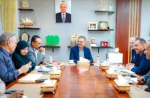 اخبار عدن – المحافظ لملس يجتمع بمكتب الأمم المتحدة لخدمات المشاريع لبحث تقدم العمل في مشروع الطريق