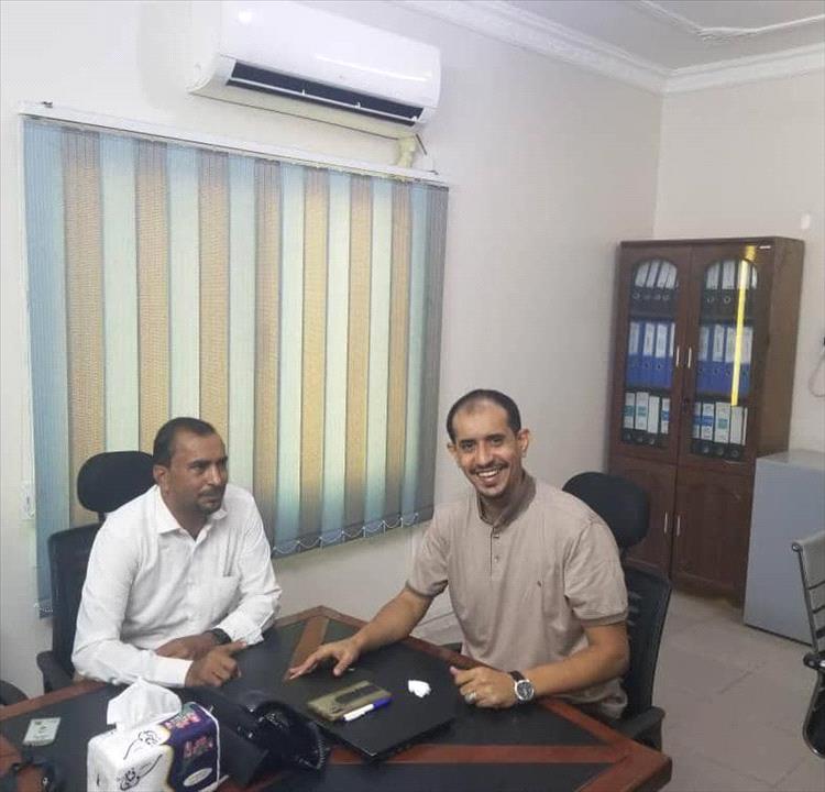 مدير عام سرار يبحث مع منظمة صُنّاع النهضة  تدخلاتها في المديرية
