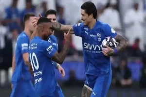 “الهلال” يعلن تشكيله المفاجئ ضد الفتح.. مفاجأة جديدة في مركز الظهير الأيمن